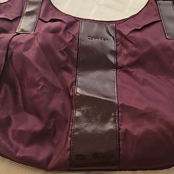 Calvin Klein Shoulder Bag Purple 12"×18" - Picture 15 of 16